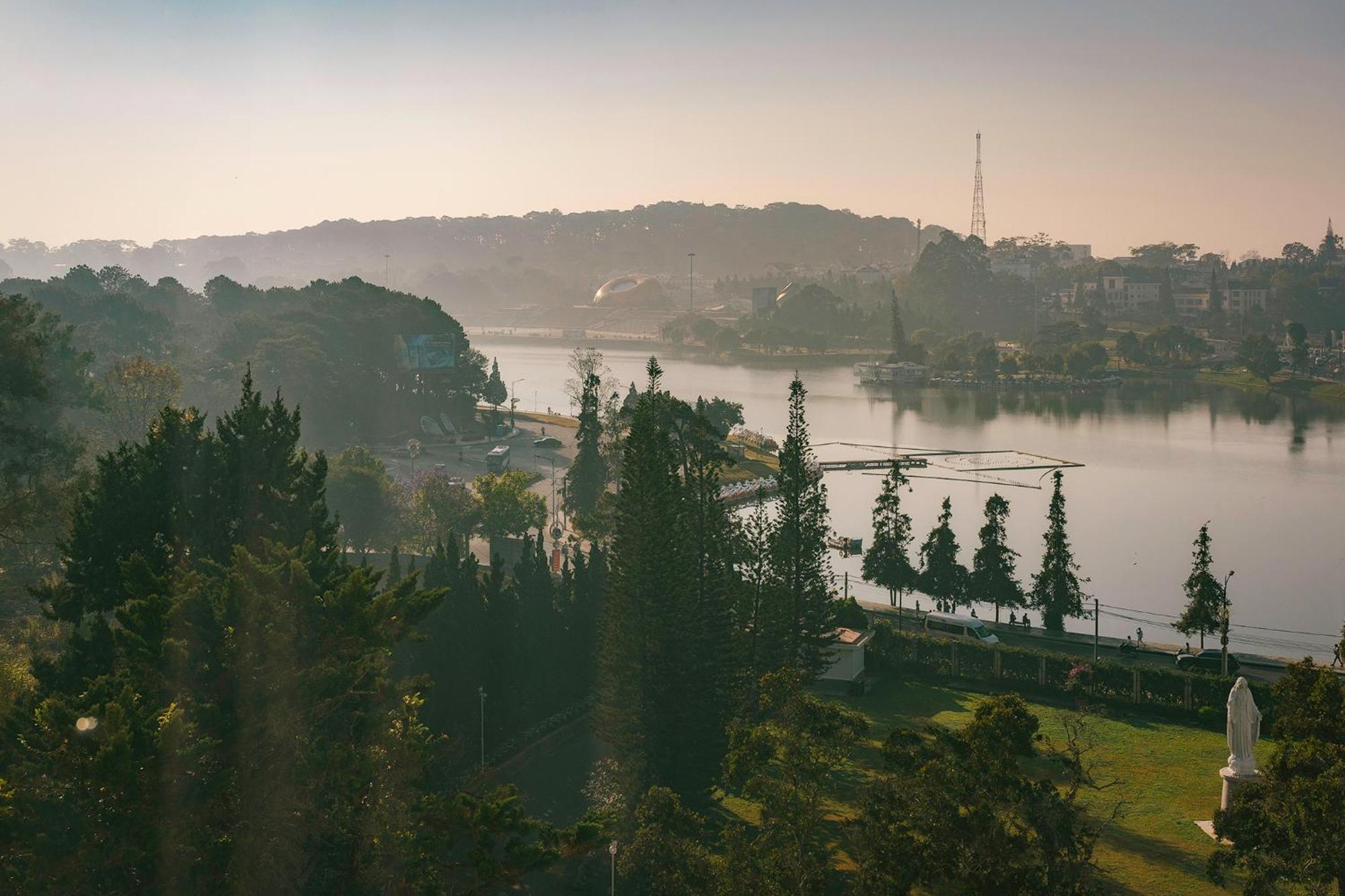 Xuan Truong Dalat Central 外观 照片